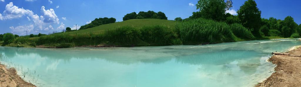 Bio Agriturismo Le Cascatelle Saturnia Kültér fotó