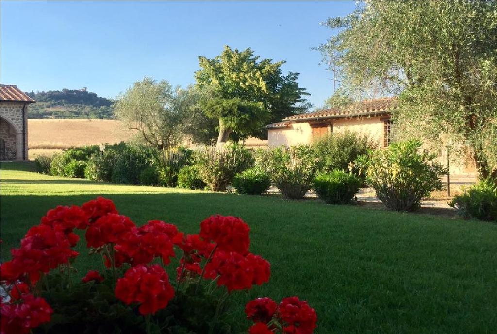 Bio Agriturismo Le Cascatelle Saturnia Kültér fotó